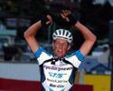 (Click for larger image) Wes Sulzberger (TIS/Cyclingnews.com)  takes out the 2005 Von Bibra Burnie Criterium.