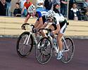 (Click for larger image) Jessica Berry (R) holds out Peta Mullens to win the A Grade scratch race.