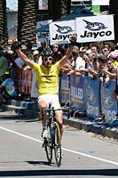 (Click for larger image) The 2006 Jayco Bay Cycling Classic Series winner, Hilton Clarke (Portfolio Partners)